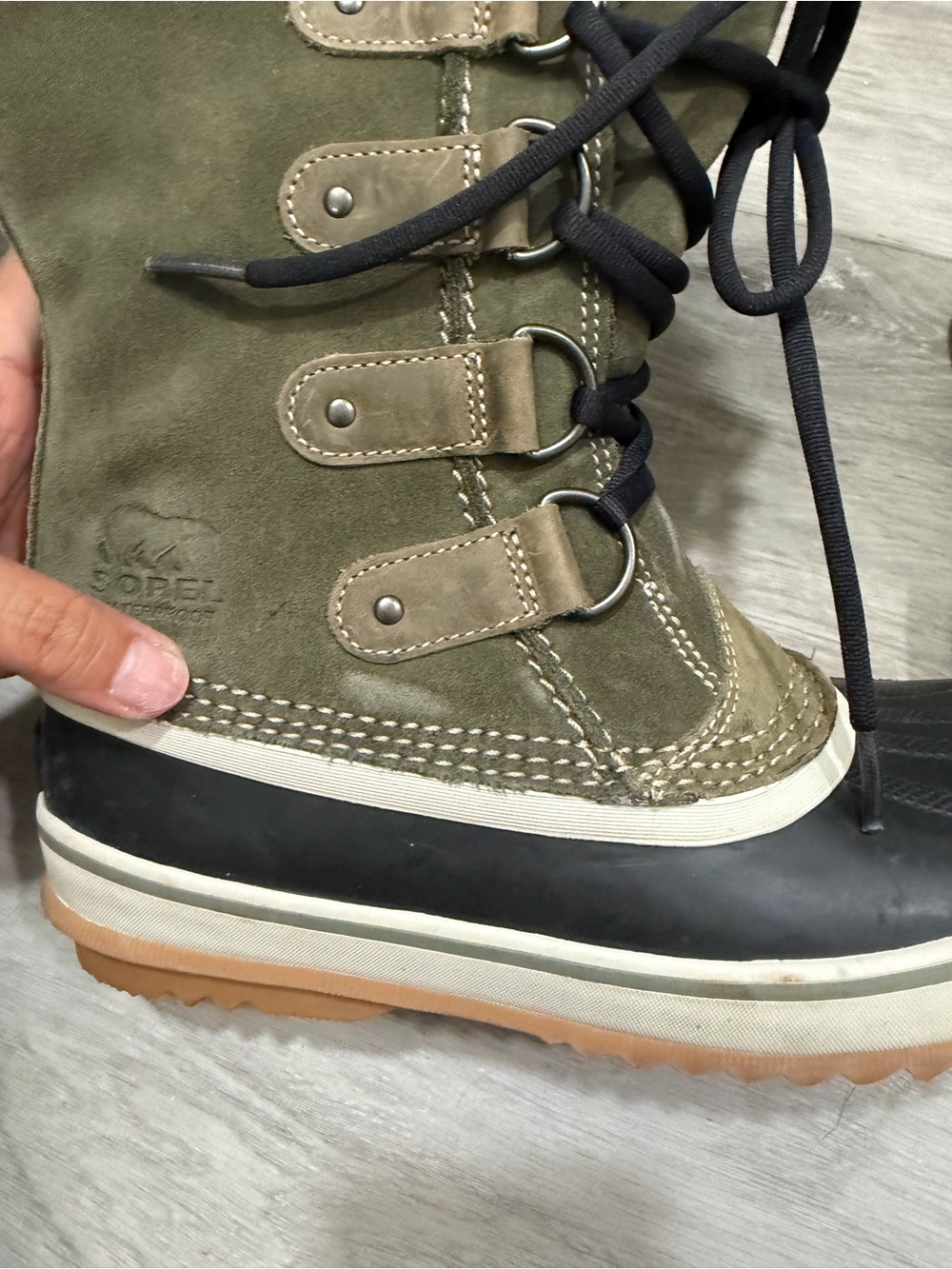 Women’s Sorel Joan of Arctic Shearling Boots in Green Size 6.5 - Picture 8 of 10